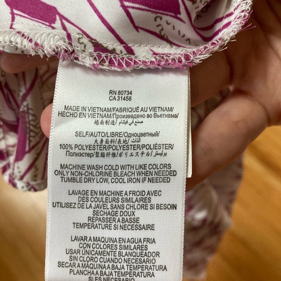 BCBGeneration Flowy Tank Top - Picture 9 of 9